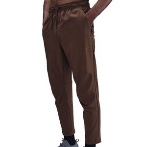 Nike Mens Unlimited Dri-FIT Tapered Leg Training Pants Burgundy Color L